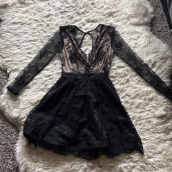 Black Lace Dress From Windsor (never Been Worn)