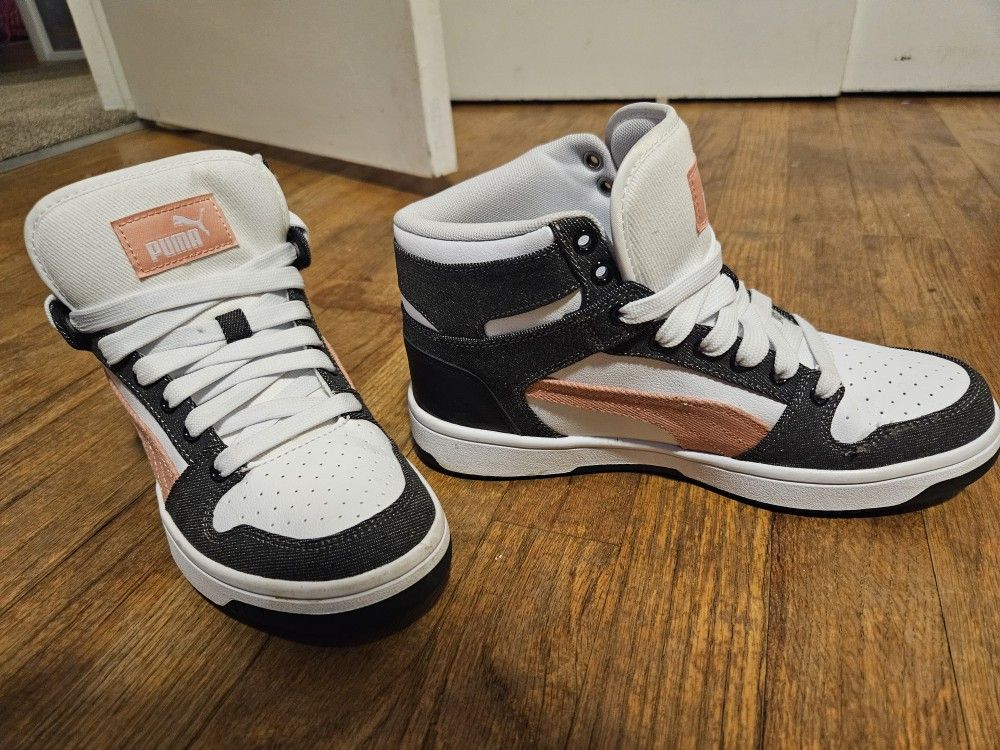 PUMAS size 7.5