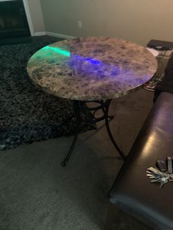 Tall Bar Table With 4 Bar Stools To Go With It Basically Brand New Don’t Have Room For It