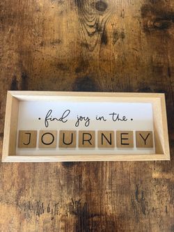 Light wood find joy in the journey sign