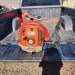Leaf Blower