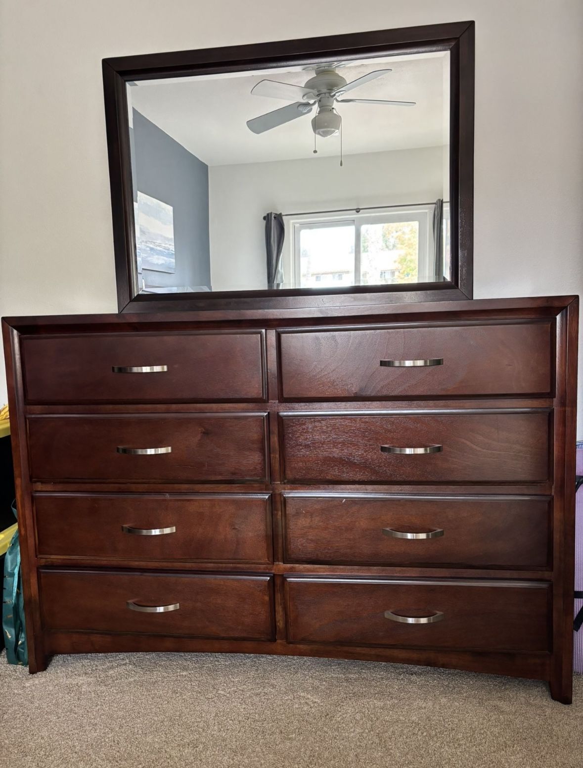 Bedroom Dressers with Side Table 
