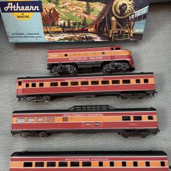 Athearn Train Set
