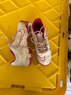Boy Nike cleats