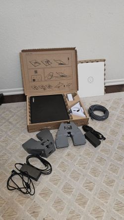 Starlink mini with 2 Ravion batteries, stargear cover and case