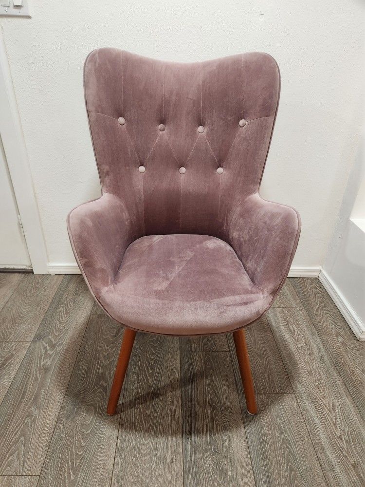 Wingback Velvet Chair