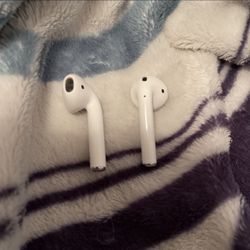 Apple AirPods (Second Generation) — NO CHARGING CASE INCLUDED!