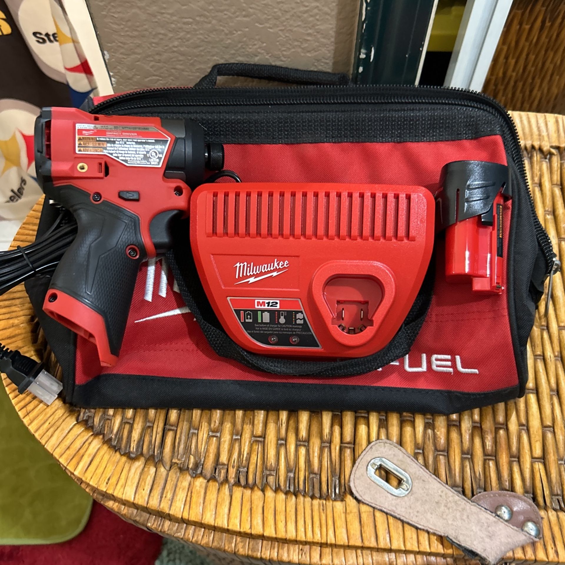 12v Impact Drill Charger And Battery 