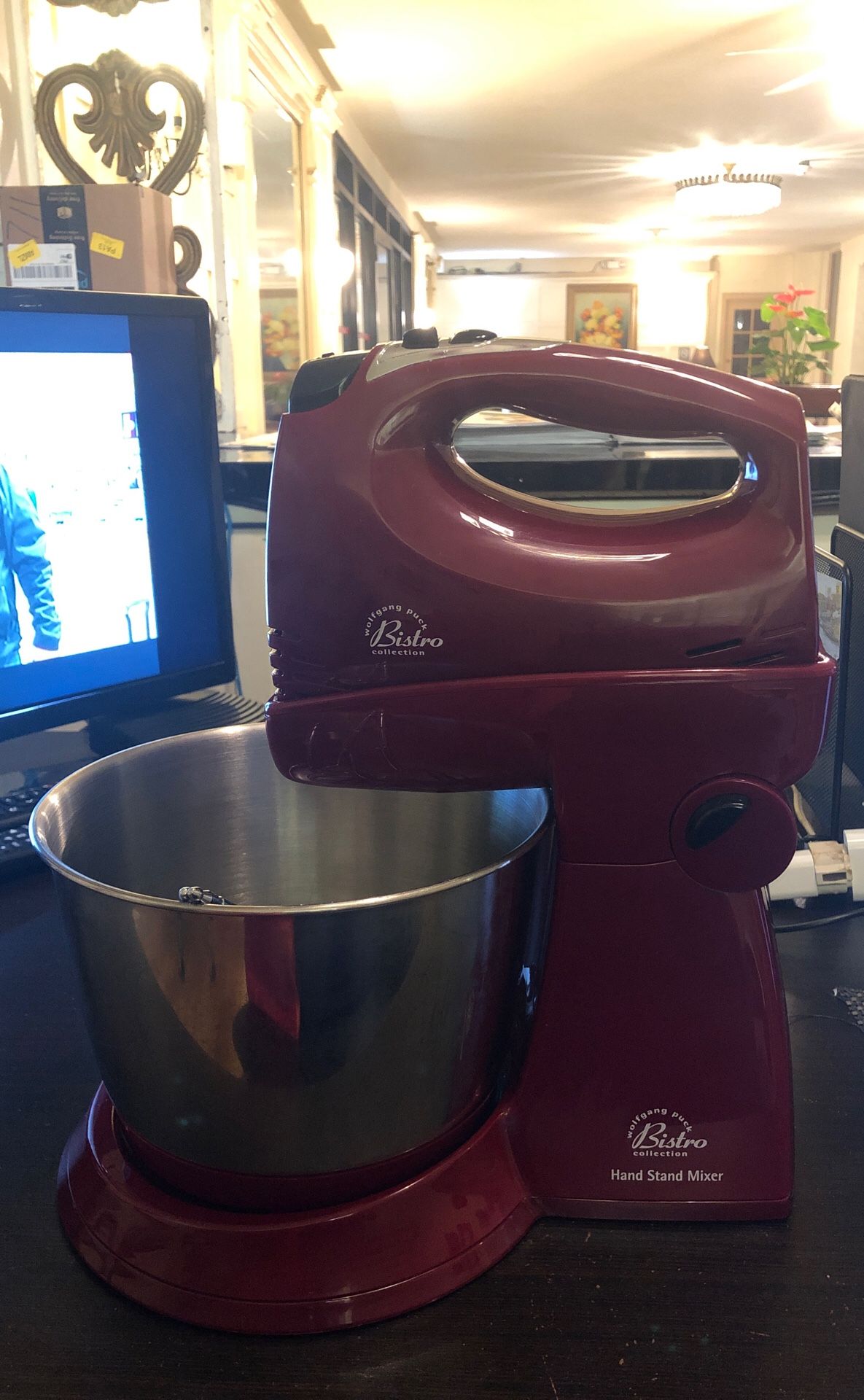 Wolfgang Puck Bistro Collection Hand Stand Mixer