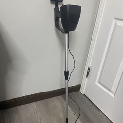 Waterproof Metal Detector (3ft) – Headphones + Batteries Included – Ready to Use