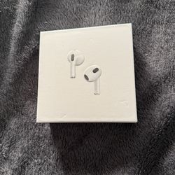 AirPods Generation 4