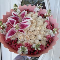 Rose Bouquet/Ramo De Rosas