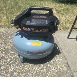  Air Compressor 