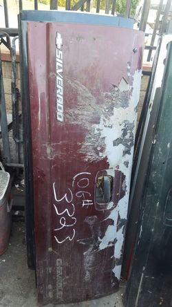 99-06 silverado sierra tailgate