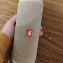 JBL Flip 4 Speaker 