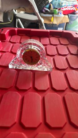Glass clock