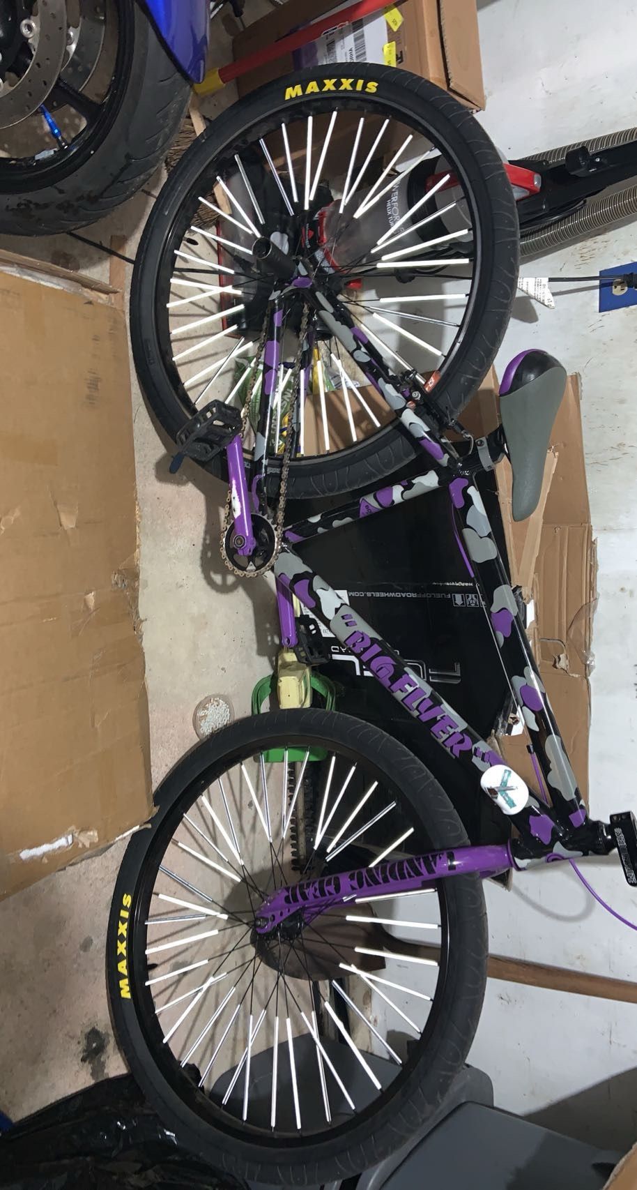 Purple camo Se Bike