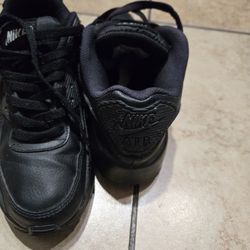 Nike Air Maxes 3.5y