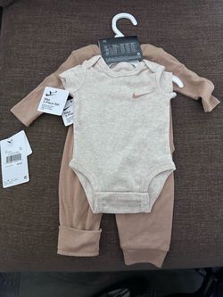 Baby clothes