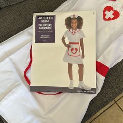 Costume