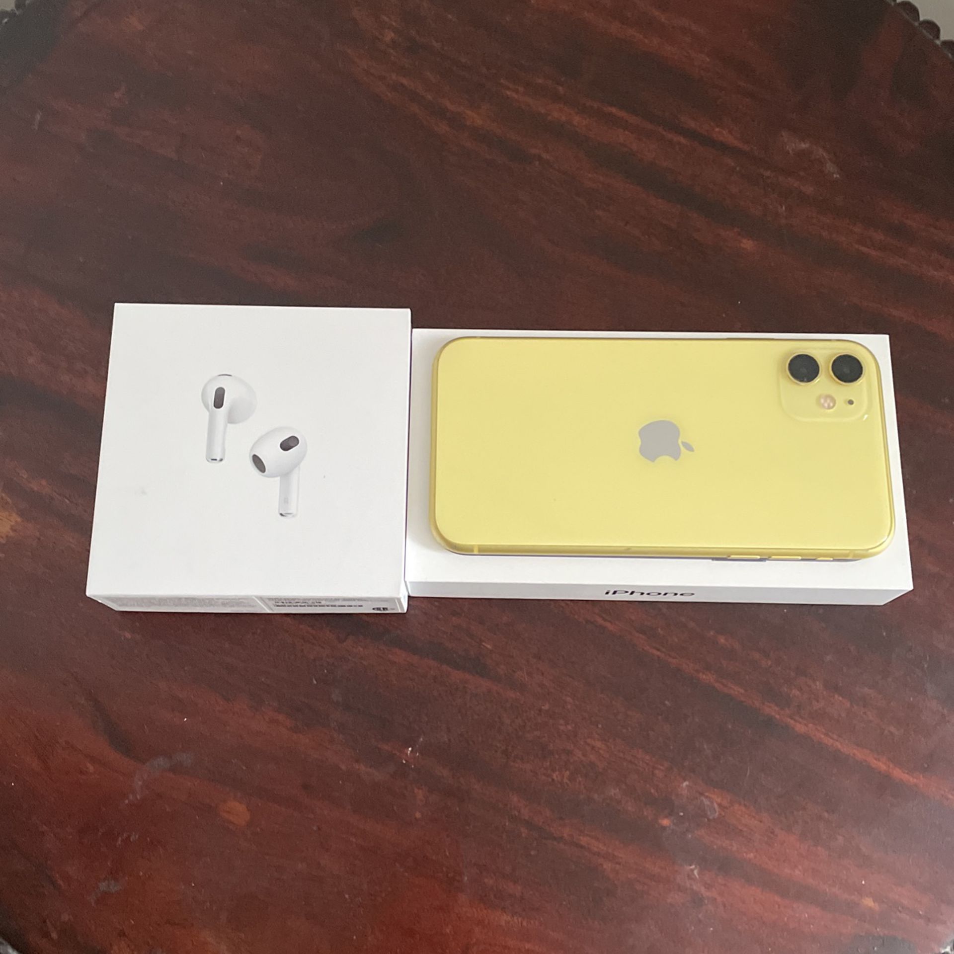 Apple iPhone 11 & AirPods