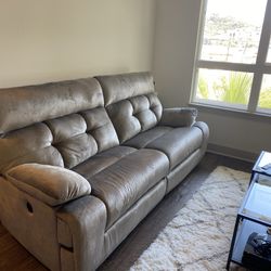 Ashley’s Furniture Recliner Couch 