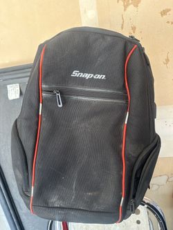 Snap on perfect condition back pack