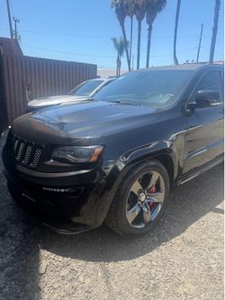 Jeep srt black vapor