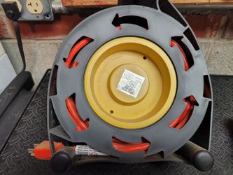Cord Reel 4 - Plug $10