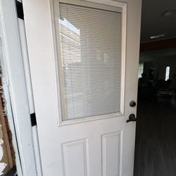 32" Half Mini Blind Fiberglass Door