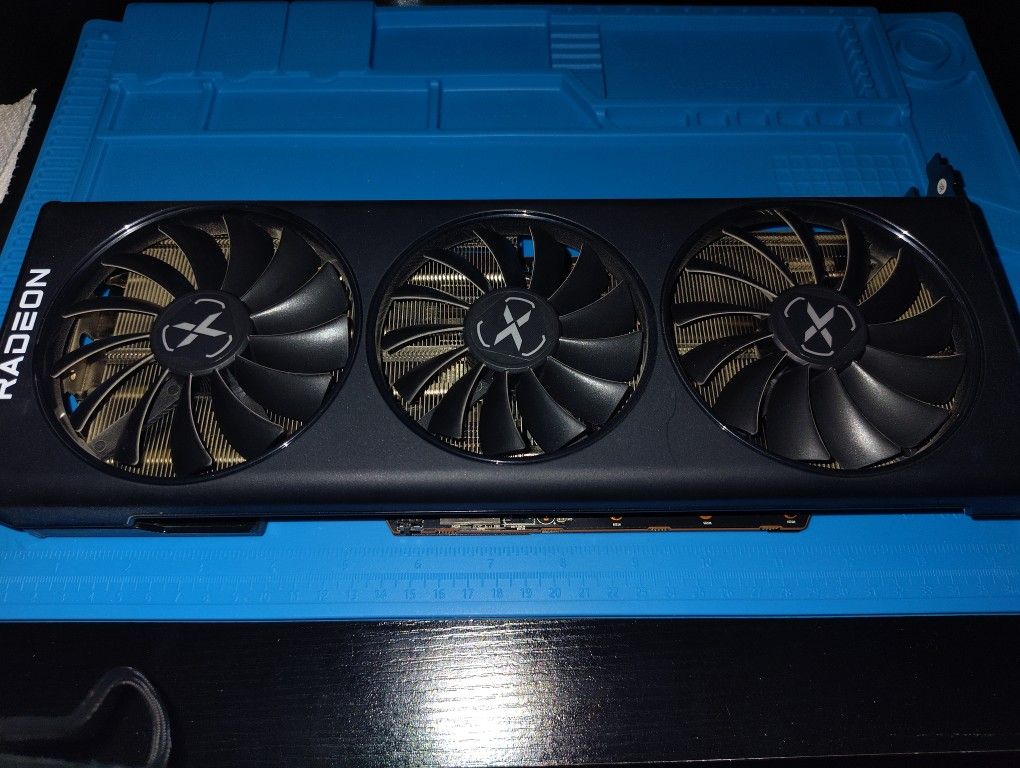 AMD Radeon RX 6800