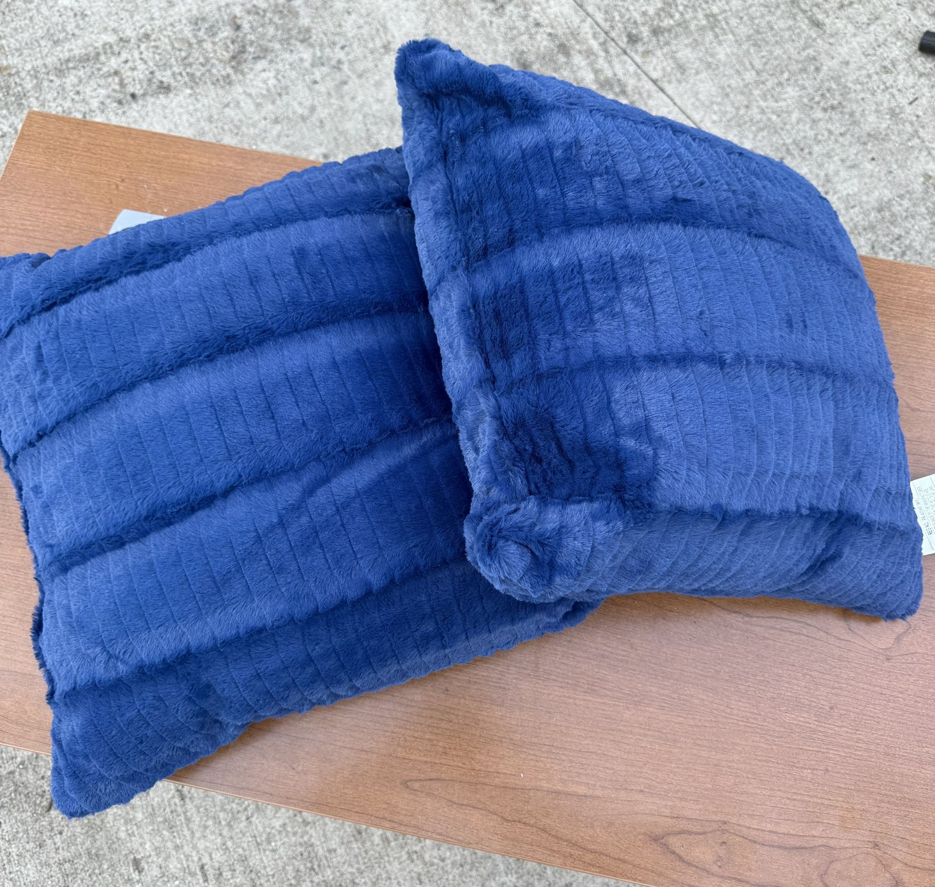 Couch/Sofa/Bed Pillows