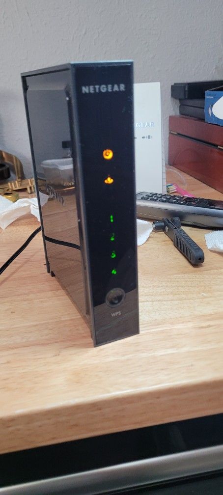 NetGear N300 Wireless Gigabit Router