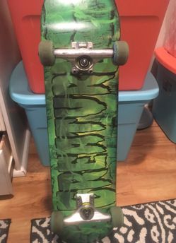 CREATURE! SKATEBOARD