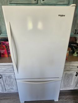 Whirlpool fridge/ freezer