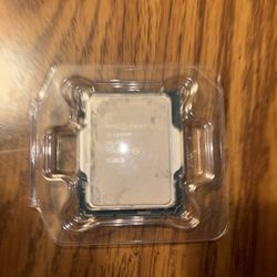 Intel i5-12400F