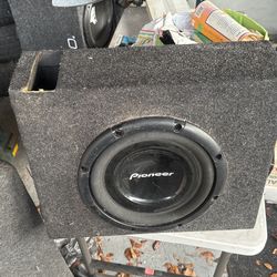 Pioneer Sub 