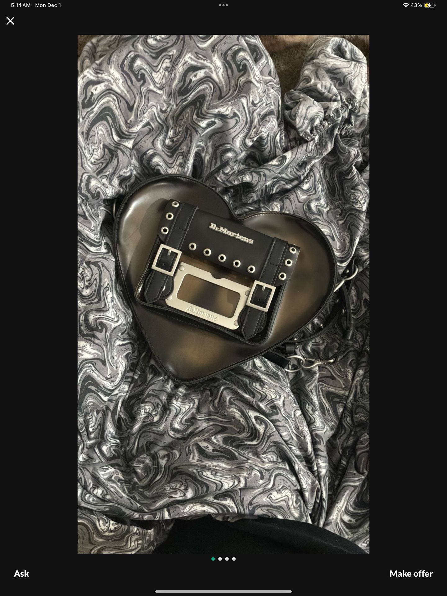 Dc Martin Heart Purse /backpack