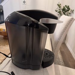 Keurig Single-Serve Coffee Maker - Black