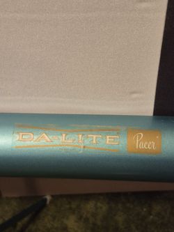 DaLite Color Projector Screen