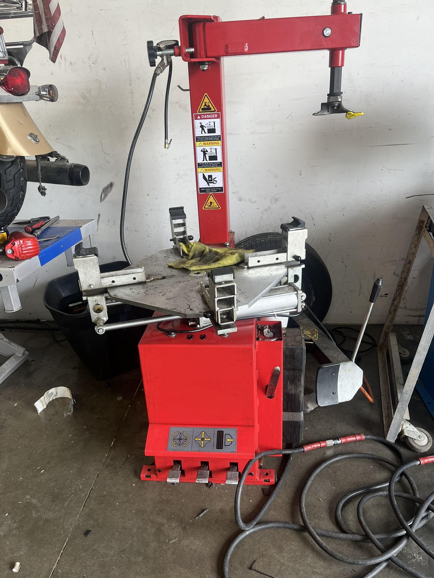 Pneumatic Motorcycle Tire Machine For Sale for Sale in Murrieta, CA