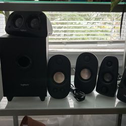 Logitech 6 Pc. Sound System