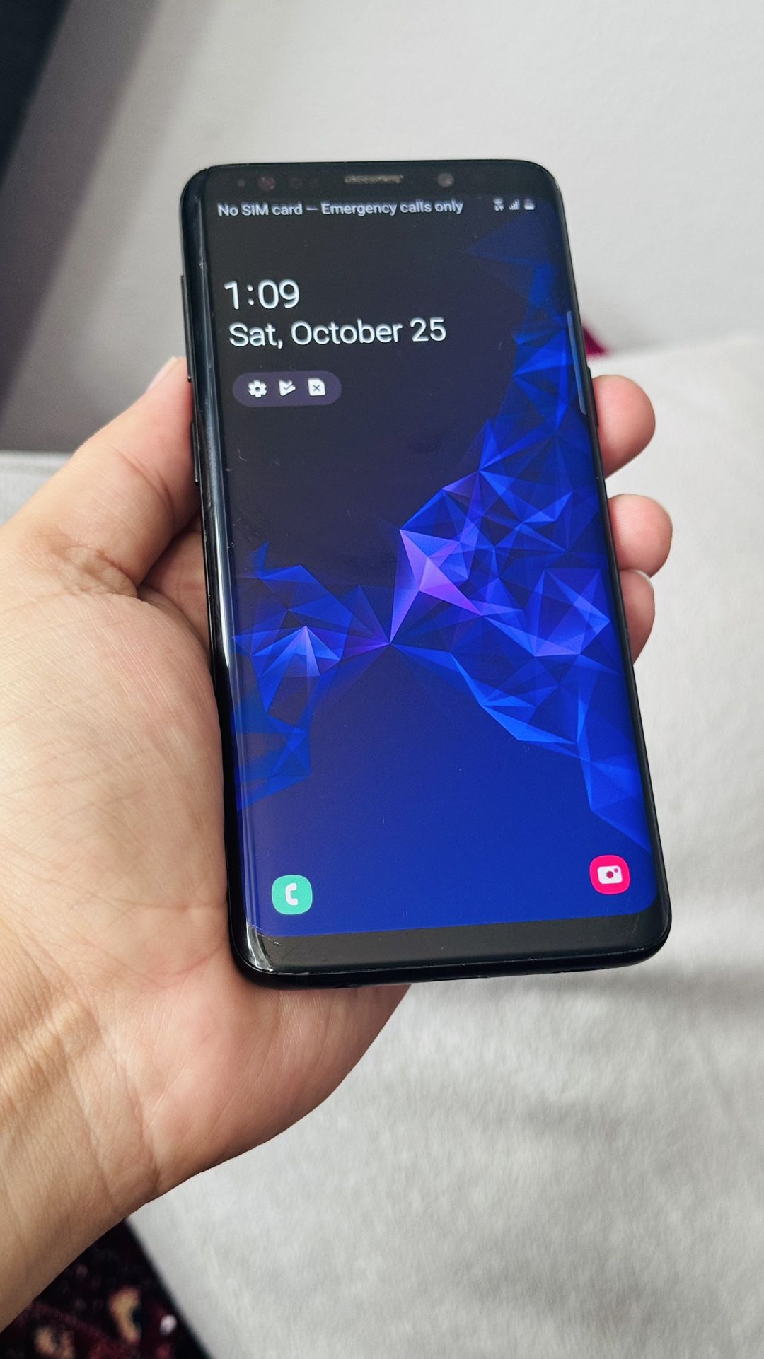 Samsung Galaxy S9 – Unlocked, 64GB, Black – Good Condition