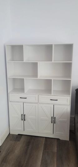 Bookshelf for storage