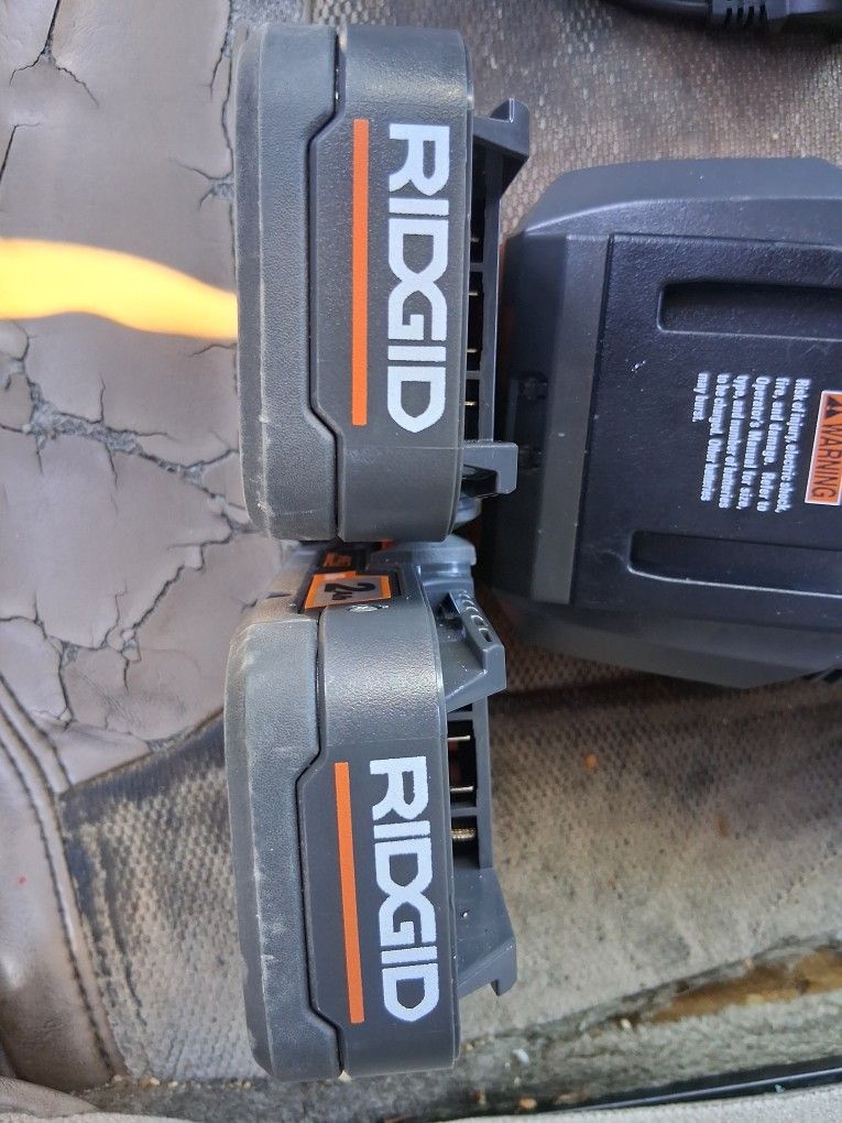 Ridged Batteries and Charger 18v...NEW
