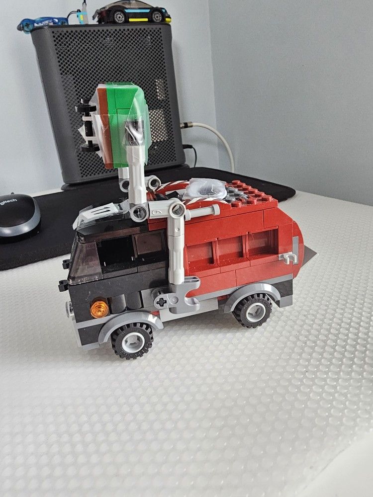 Lego Garbage Truck