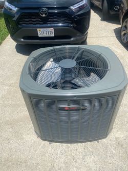 3.5 TON TRANE OUTDOOR UNIT CONDENSOR