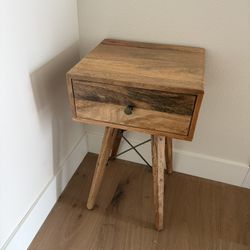 Nightstand 