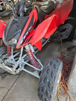 2004 TRX450R4 Quad