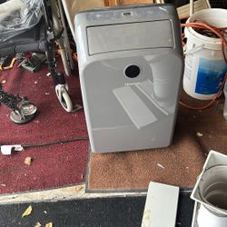 Portable Ac Unit Great Shape